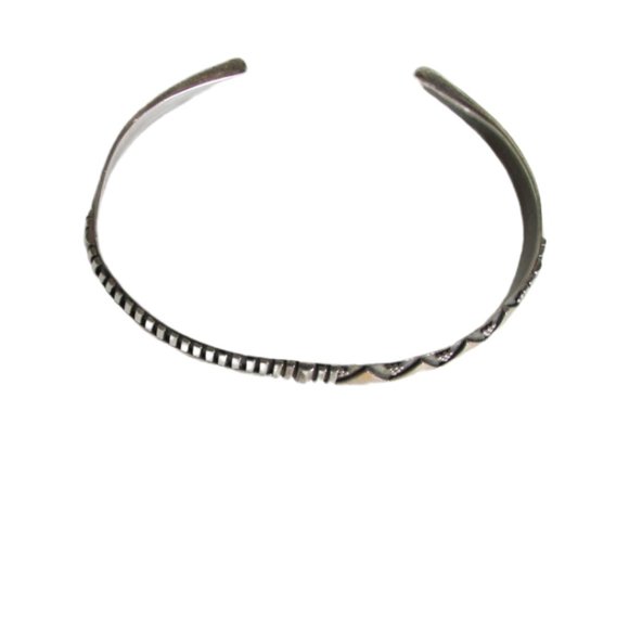 Native American Silver Bracelet from Sante Fe - Picture 5 of 7